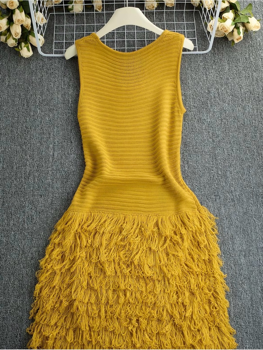 💛 SHN Sleeveless Fringe Knit Dress - Picture 2 of 5